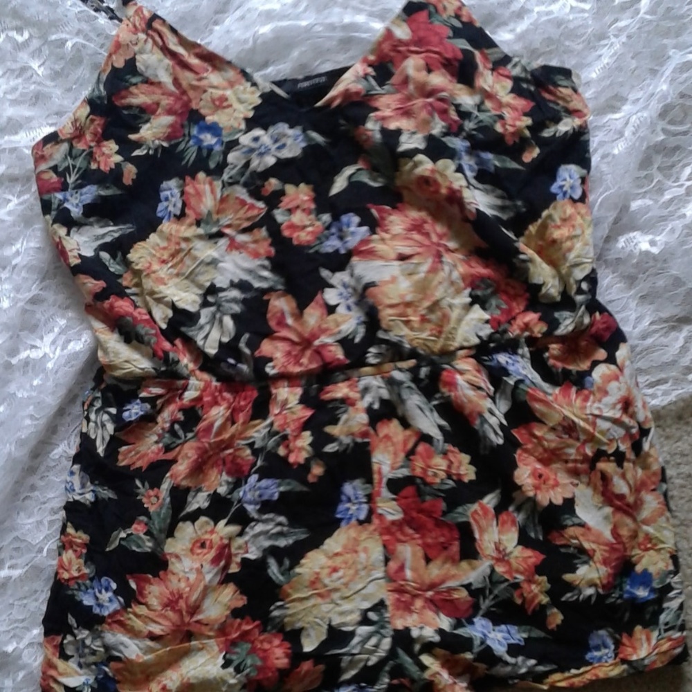 HOST PICK!!! Forever 21 Floral Summer Romper